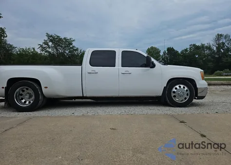 2009 GMC Sierra C3500 z USA, uszkodzony, nr VIN 1GTJC73609F150902